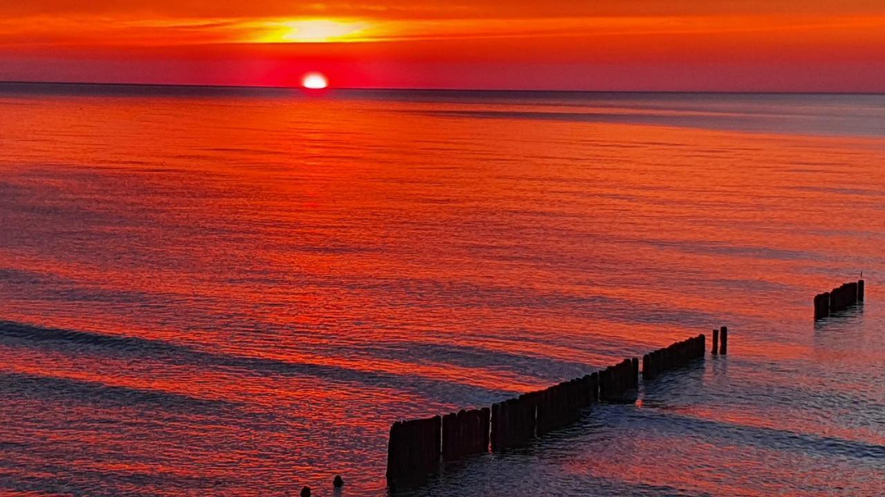 "U Izy" Pokoje Goscinne I Przyczepy Campingowe Mielno  Luaran gambar